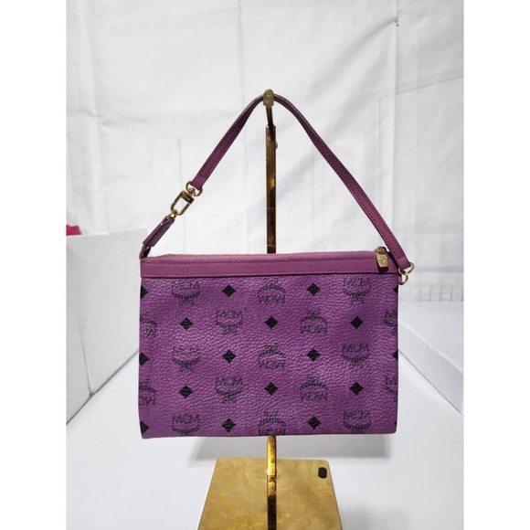 Authentic MCM Visetos Liz Shopper Pochette/Wristlet Purple - Picture 11 of 11